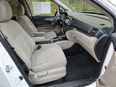 Used 2019 Honda Pilot EX image 33