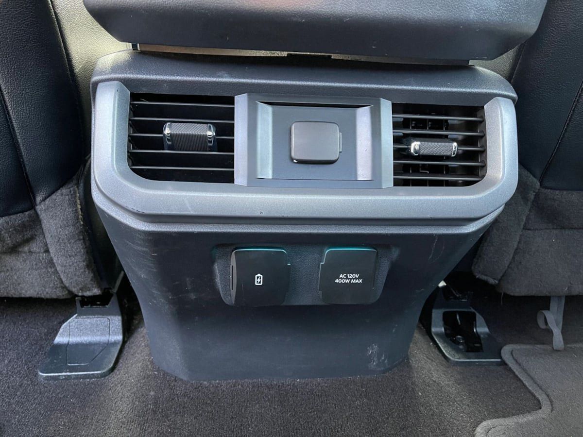 Used 2022 Ford F150 Lariat AWD/4WD image 35