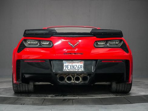 Used 2017 Chevrolet Corvette Z06 RWD image 10