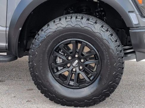 Certified 2025 Ford F150 Raptor AWD/4WD image 10