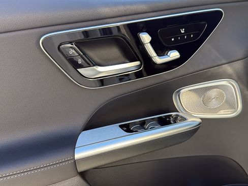 New 2026 Mercedes-Benz GLC 300 4MATIC image 16