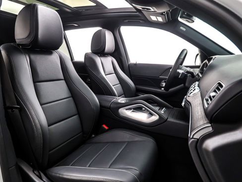 Certified 2025 Mercedes-Benz GLE 350 4MATIC image 9