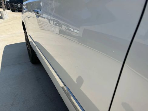 Used 2019 Cadillac Escalade Platinum image 72