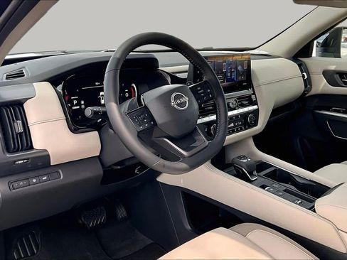 New 2026 Nissan Pathfinder SL FWD image 8