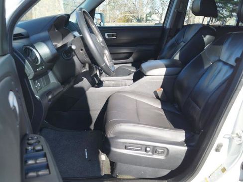 Used 2015 Honda Pilot Touring image 19
