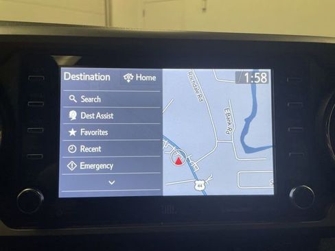 Used 2022 Toyota Tacoma TRD Sport w/ TRD Premium Sport Package image 18