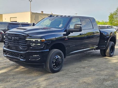 New 2026 RAM 3500 Laramie w/ Night Edition AWD/4WD image 3
