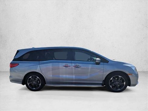 Used 2021 Honda Odyssey Elite image 4