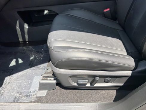 Certified 2026 INFINITI QX60 Luxe w/ Cargo Package FWD image 18