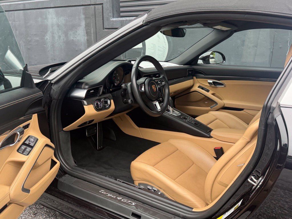 Certified 2018 Porsche 911 Targa 4 GTS AWD/4WD image 4