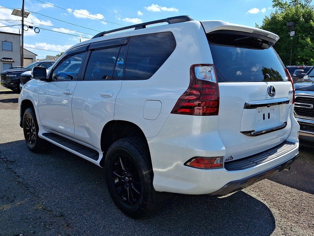 Used 2022 Lexus GX 460 w/ Black Line Special Edition AWD/4WD image 5