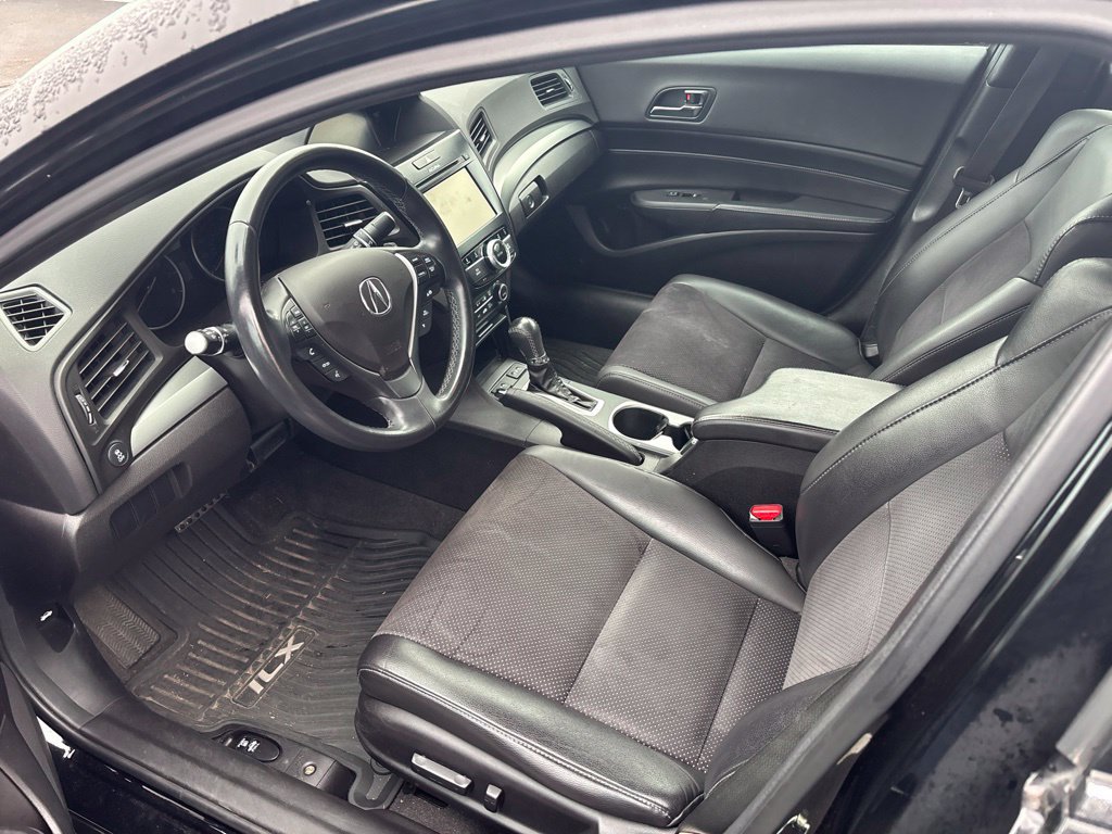 Used 2016 Acura ILX w/ Premium & A-SPEC Package FWD image 5