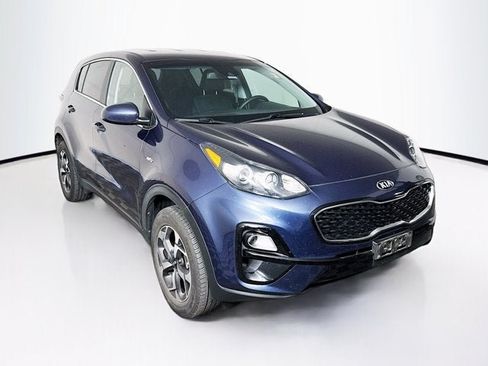 Certified 2021 Kia Sportage LX AWD/4WD image 3