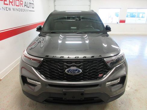 Used 2020 Ford Explorer ST w/ Premium Technology Package image 10