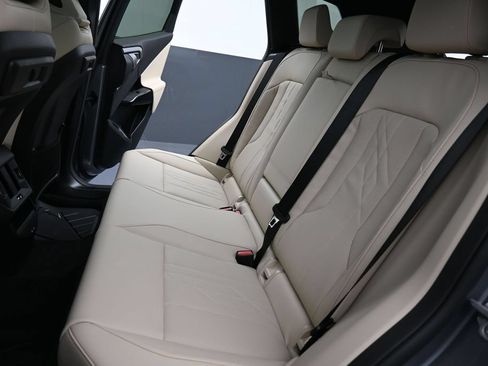 New 2026 BMW X3 xDrive30i w/ Premium Package AWD/4WD image 15