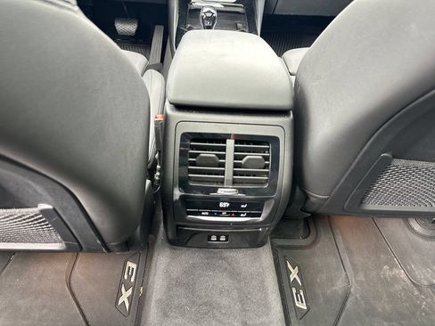 Used 2024 BMW X3 sDrive30i w/ Convenience Package w/ZPA RWD image 33