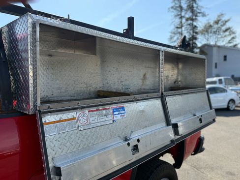Used 2018 GMC Sierra 2500 2WD Regular Cab image 28