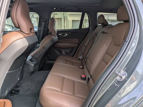 New 2026 Volvo V60 B5 Cross Country Plus w/ Protection Package Premier AWD/4WD image 14
