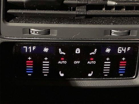 Used 2024 Audi SQ8 Premium Plus w/ S Sport Package image 22