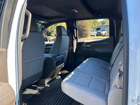 New 2026 Chevrolet Silverado 1500 LTZ w/ Z71 Off-Road Package image 43