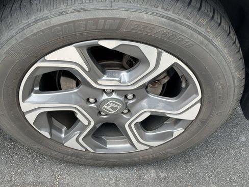 Used 2018 Honda CR-V EX image 9