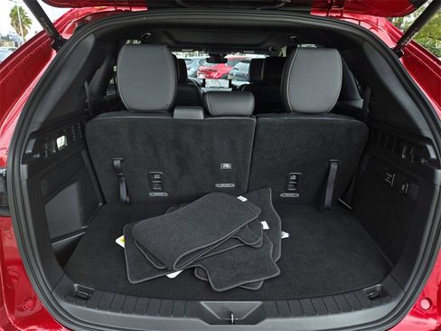 Certified 2025 MAZDA CX-90 3.3 Turbo w/ Premium Plus Pkg image 35