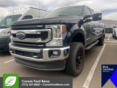 Used 2022 Ford F350 XLT w/ XLT Premium Package AWD/4WD image 4
