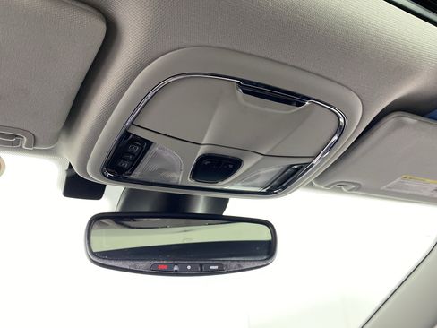 Used 2020 Jeep Cherokee Trailhawk image 37