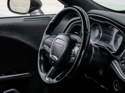 Used 2020 Dodge Challenger GT RWD image 21