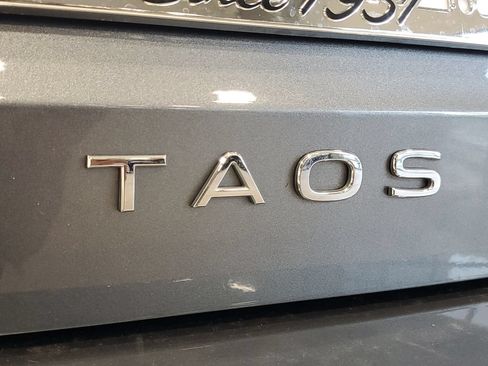 Used 2024 Volkswagen Taos S FWD image 7