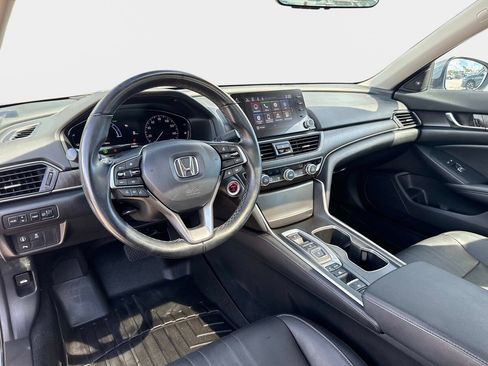 Used 2022 Honda Accord Touring image 12