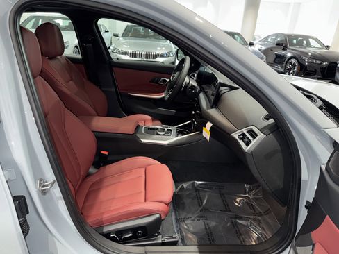 New 2026 BMW 330i Sedan w/ M Sport Package image 9