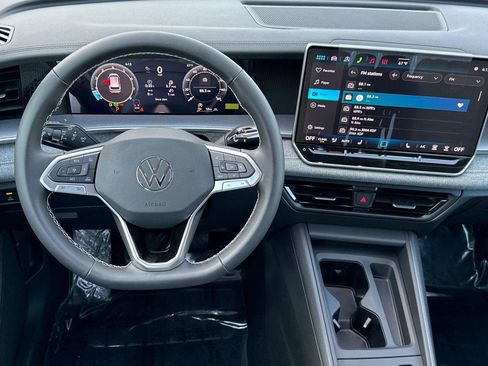 New 2026 Volkswagen Tiguan S image 13