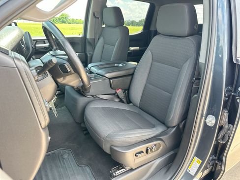 Used 2021 Chevrolet Silverado 1500 LT w/ Fleet Comfort Package AWD/4WD image 11