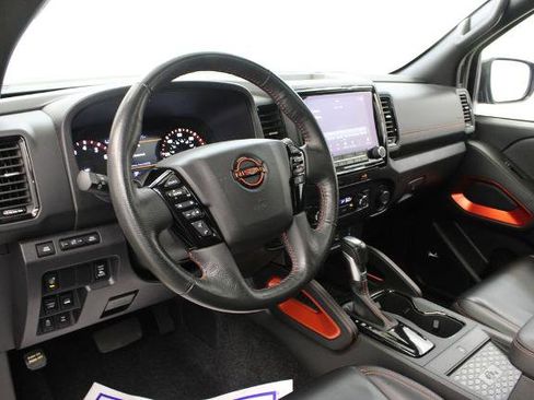 Certified 2023 Nissan Frontier PRO-4X w/ Pro-4X Premium Package AWD/4WD image 15