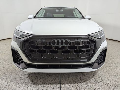 New 2026 Audi Q8 Premium Plus image 2