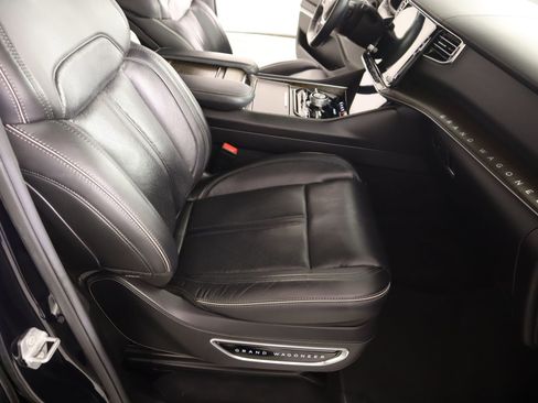 Used 2022 Jeep Grand Wagoneer Series II image 15