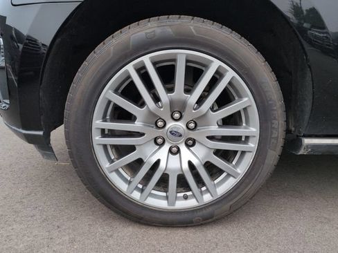Certified 2023 Ford Expedition Limited AWD/4WD image 10