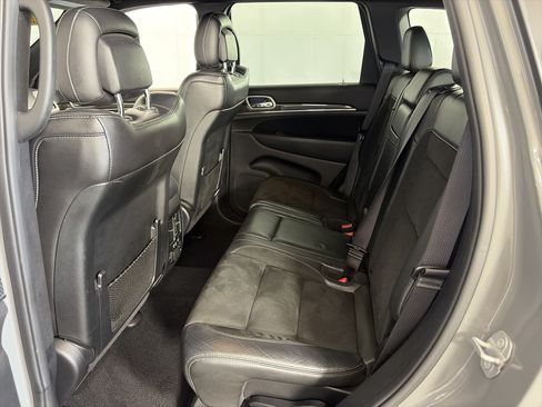 Used 2019 Jeep Grand Cherokee SRT w/ Trailer Tow Group IV AWD/4WD image 7