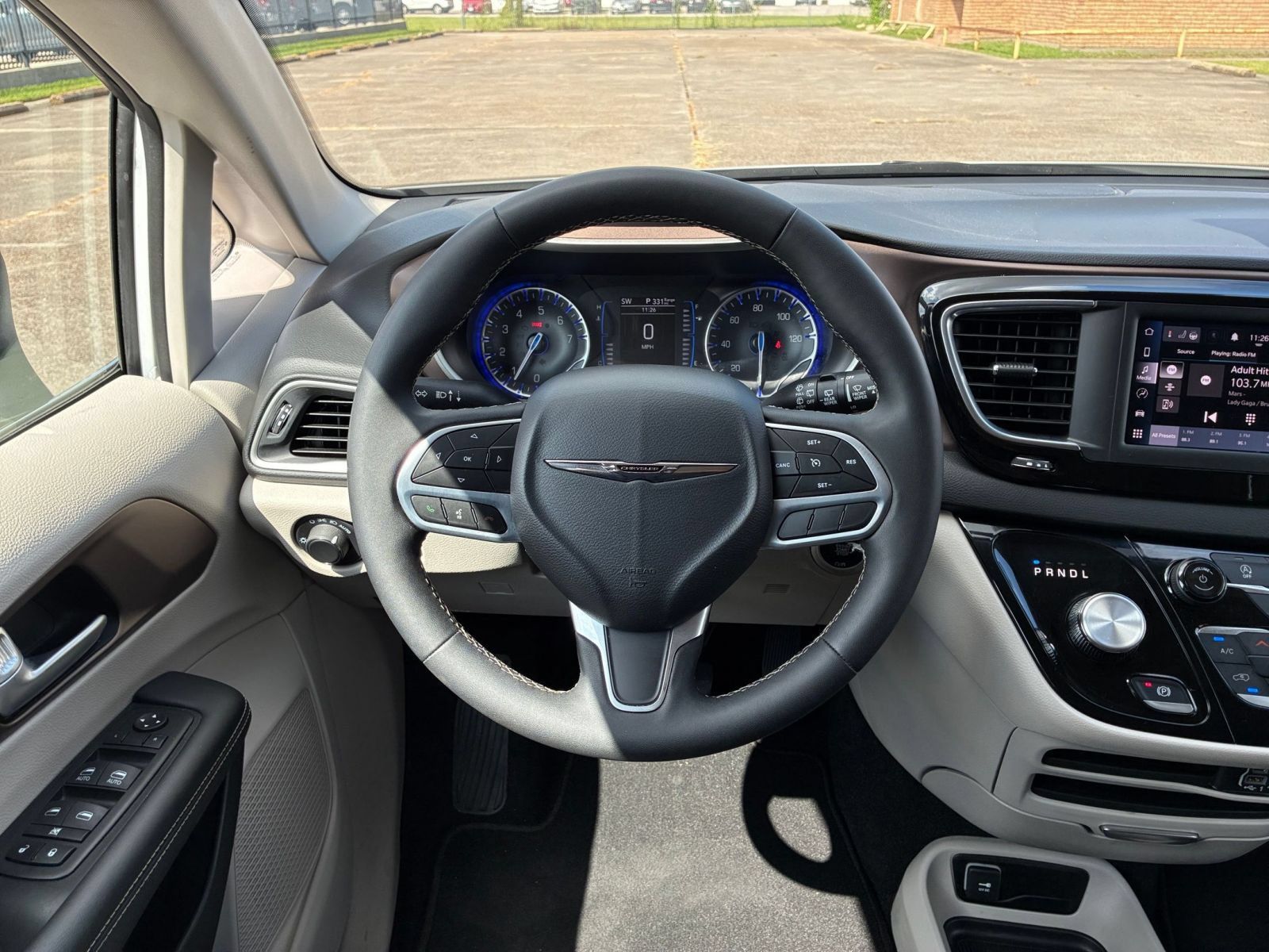 Used 2024 Chrysler Voyager LX FWD image 35