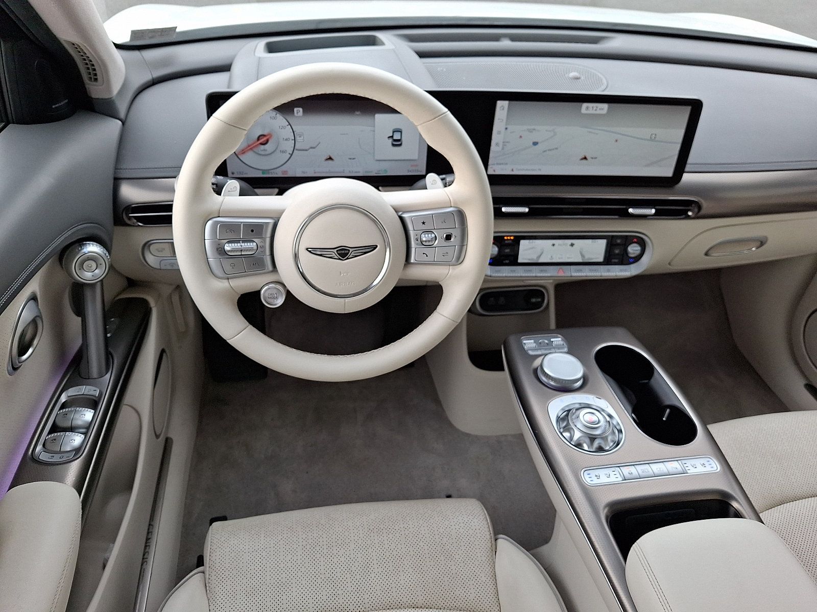 Used 2023 Genesis GV60 Advanced AWD/4WD image 11