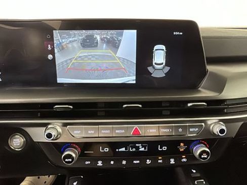 Used 2025 Kia Telluride S FWD image 24