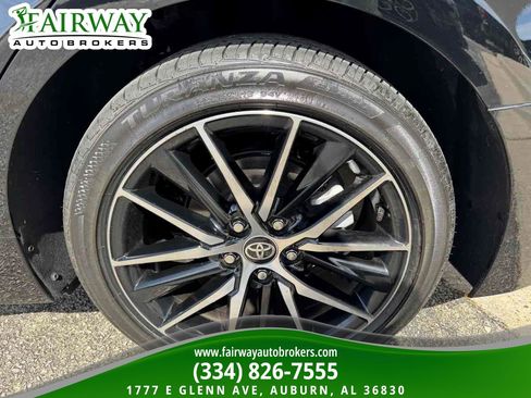 Used 2024 Toyota Camry SE image 33