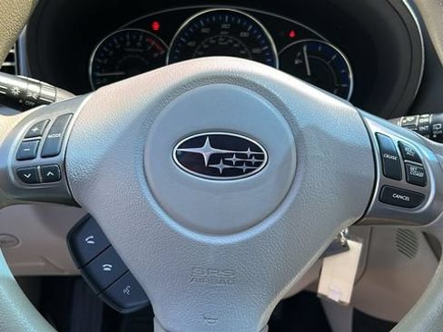 Used 2013 Subaru Forester 2.5X Premium AWD/4WD image 12