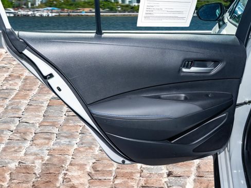 Used 2022 Toyota Corolla SE image 29