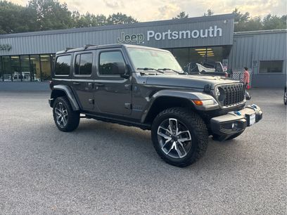 Used 2024 Jeep Wrangler Unlimited w/ Convenience Group