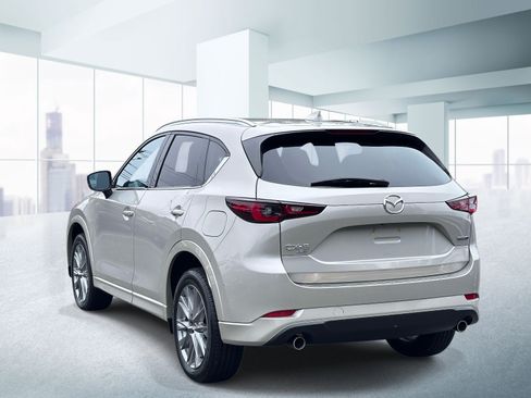 Used 2024 MAZDA CX-5 AWD 2.5 S w/ Premium Plus Pkg image 3