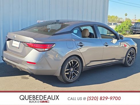 Used 2021 Nissan Sentra SV w/ SV Premium Package image 7