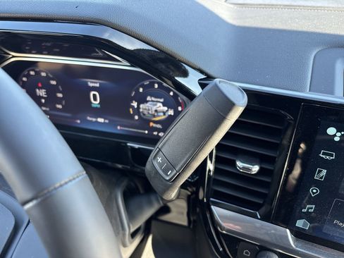 New 2026 Chevrolet Silverado 3500 LT w/ Convenience Package image 22