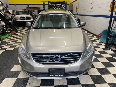 Used 2016 Volvo XC60 T5 Platinum